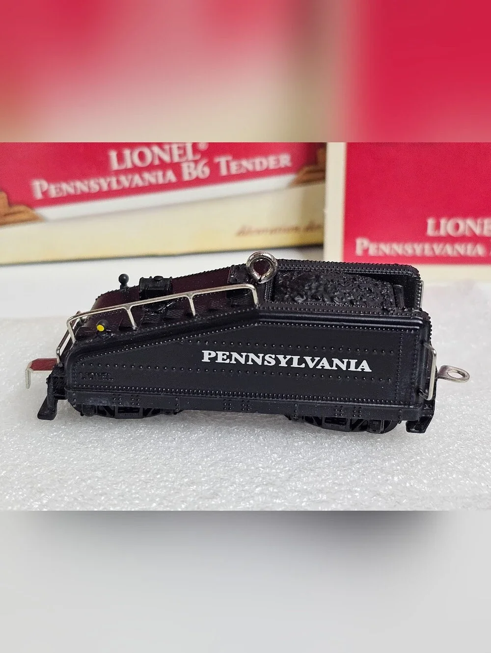 2005 Hallmark Keepsake Ornament Lionel Pennsylvania B6 Tender Die-Cast QXI6122